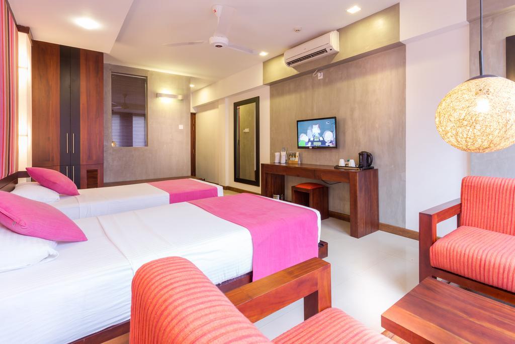 Hotel Topaz Kandy Dış mekan fotoğraf