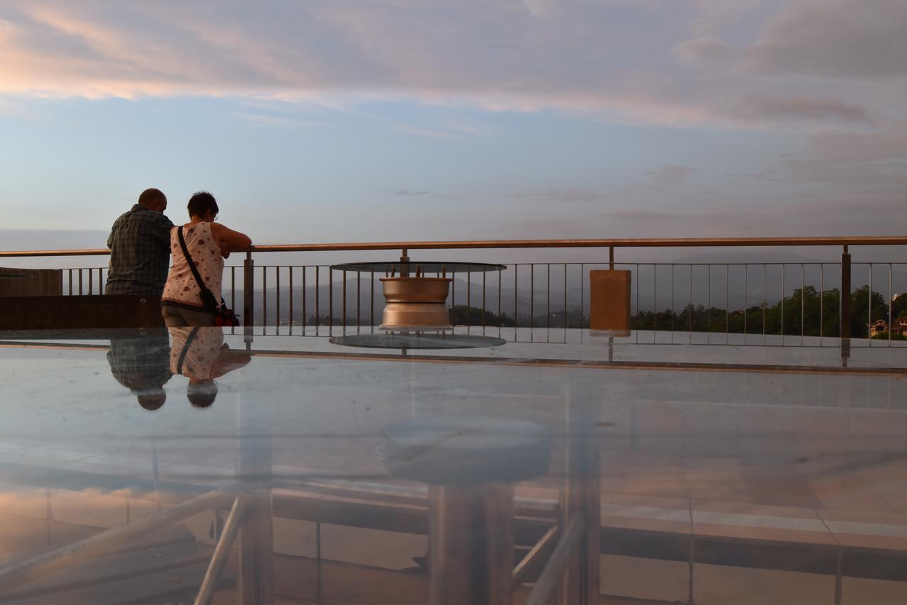 Hotel Topaz Kandy Dış mekan fotoğraf